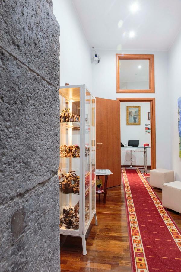 Palazzo Carafa Della Spina Apartment Naples Luaran gambar